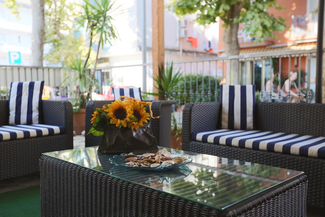 Domus Mea Hotel *